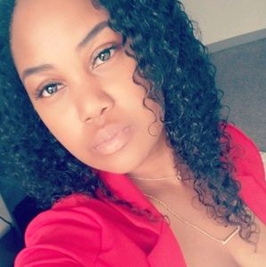 Meet your Posher, Hildra